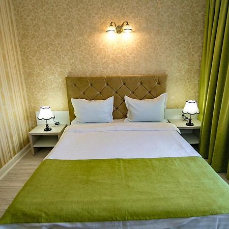 Floare De Iris Hotel Vama Veche Ngoại thất bức ảnh