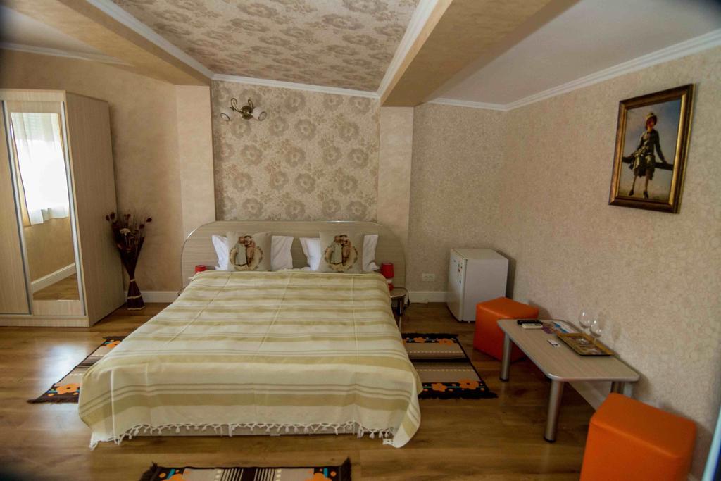 Floare De Iris Hotel Vama Veche Ngoại thất bức ảnh