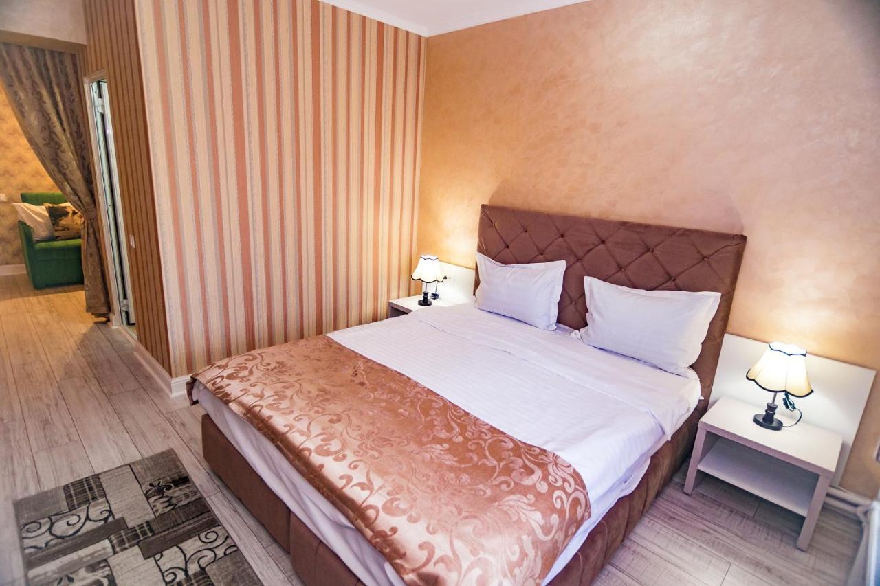 Floare De Iris Hotel Vama Veche Ngoại thất bức ảnh