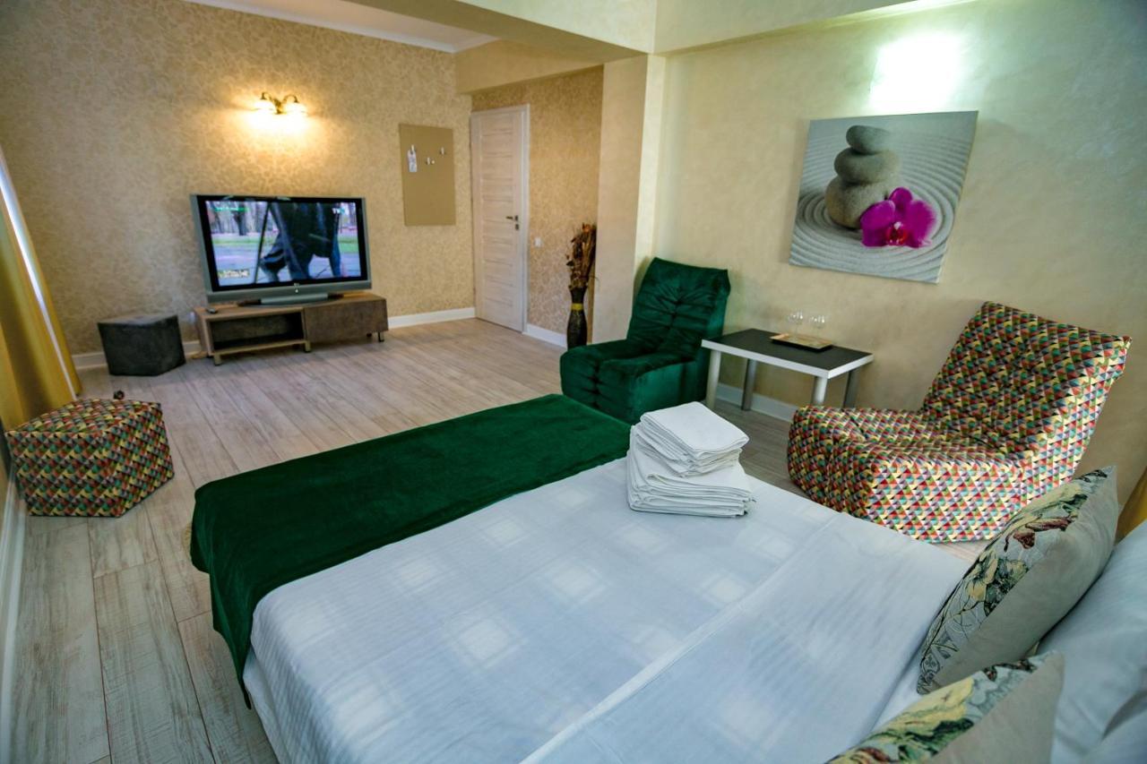 Floare De Iris Hotel Vama Veche Ngoại thất bức ảnh
